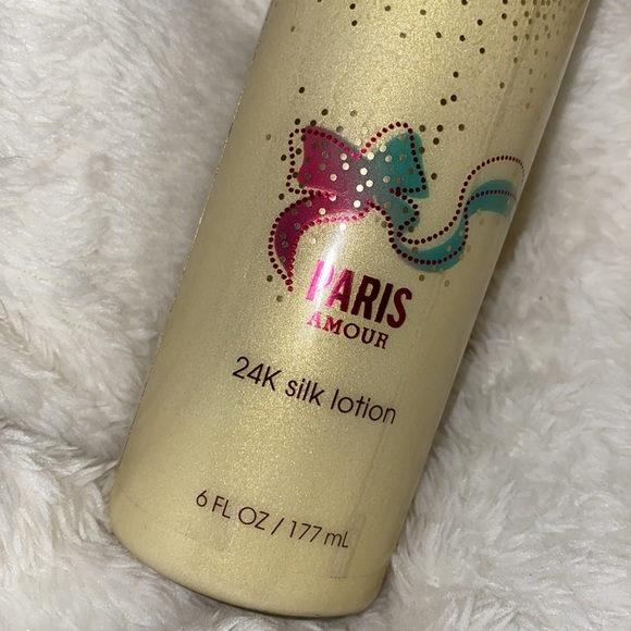 Bath & Body Works Bath & Body Flawless Gold 24k Silk Lotion Bath